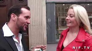 Svelte Skin Cream Salesslut Silvia Dellai se fait crémer par 2 mecs noirs dans Epic xxx video pornographique DP GP1823
