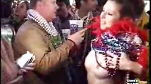 Surprise du club de sites de vidéos porno strip-tease