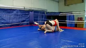 Teen Arietta Pinky jure video de sex porno gratuit