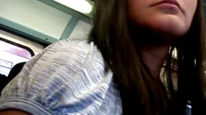Avide de la bite film video x gratuit de papa dans le cul